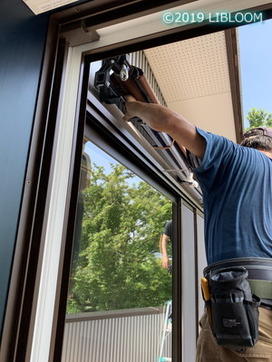 ハッピースペース 手動のオーニングテントの口コミ レビュー 激安で問題なし Libloom